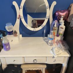 Makeup Vanity 