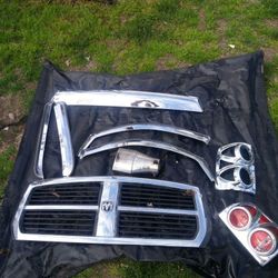 Dodge Dakota chrome accessories
