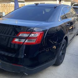 2015 Ford Taurus