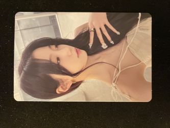 k-pop Merch