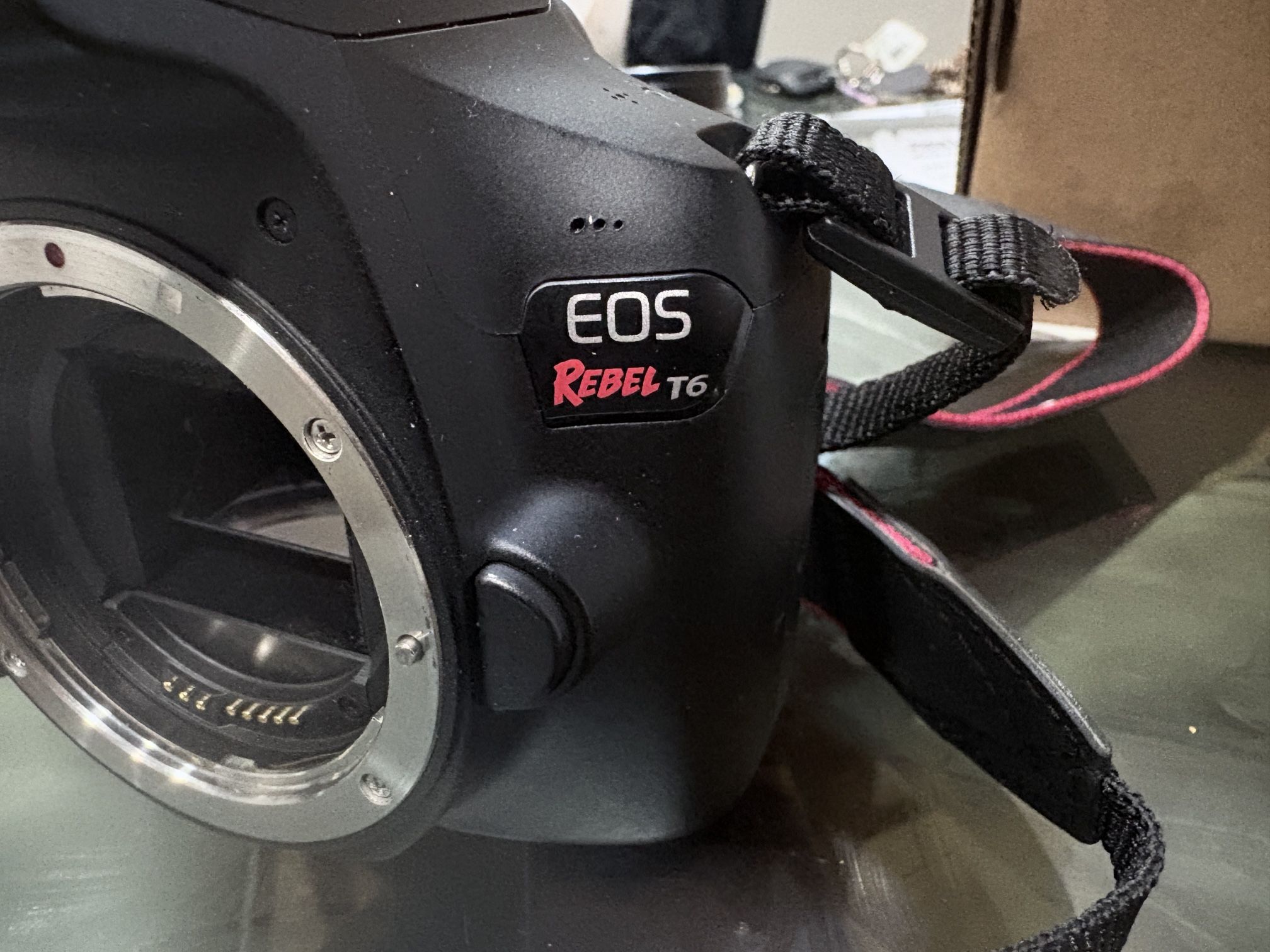 Canon Eos Rebel T6