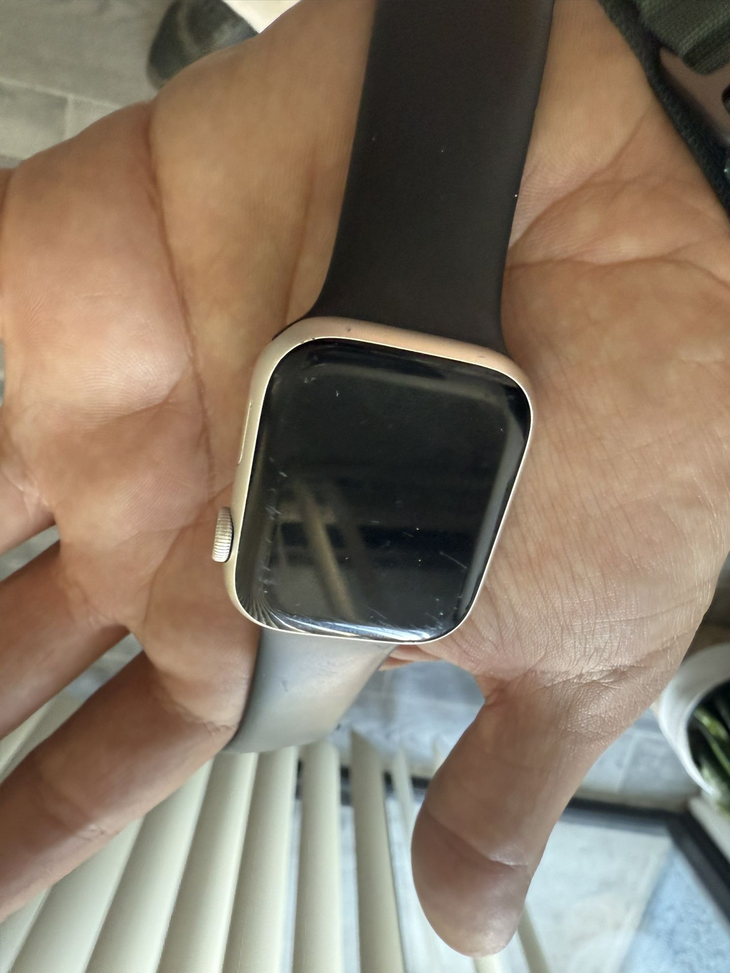 Unlocked Apple Watch 7 45mm