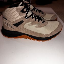 Keen Waterproof Boots Size 11.5