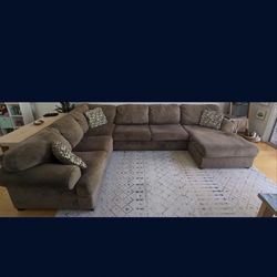 Dish brown couch good condition clean we sell all the time delivery extra 40 local