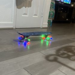 Skateboard With Colorful Light Up Wheels For Kids 