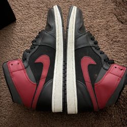 Air Jordan 1 Mid Men’s Size 10.5