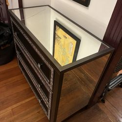 Mirror Dresser