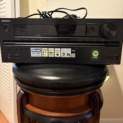 ONKYO AV RECEIVER