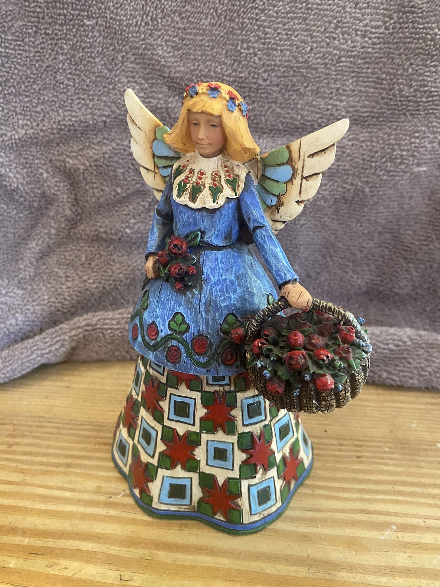 Jim Shore-Angel/Flowers figurine