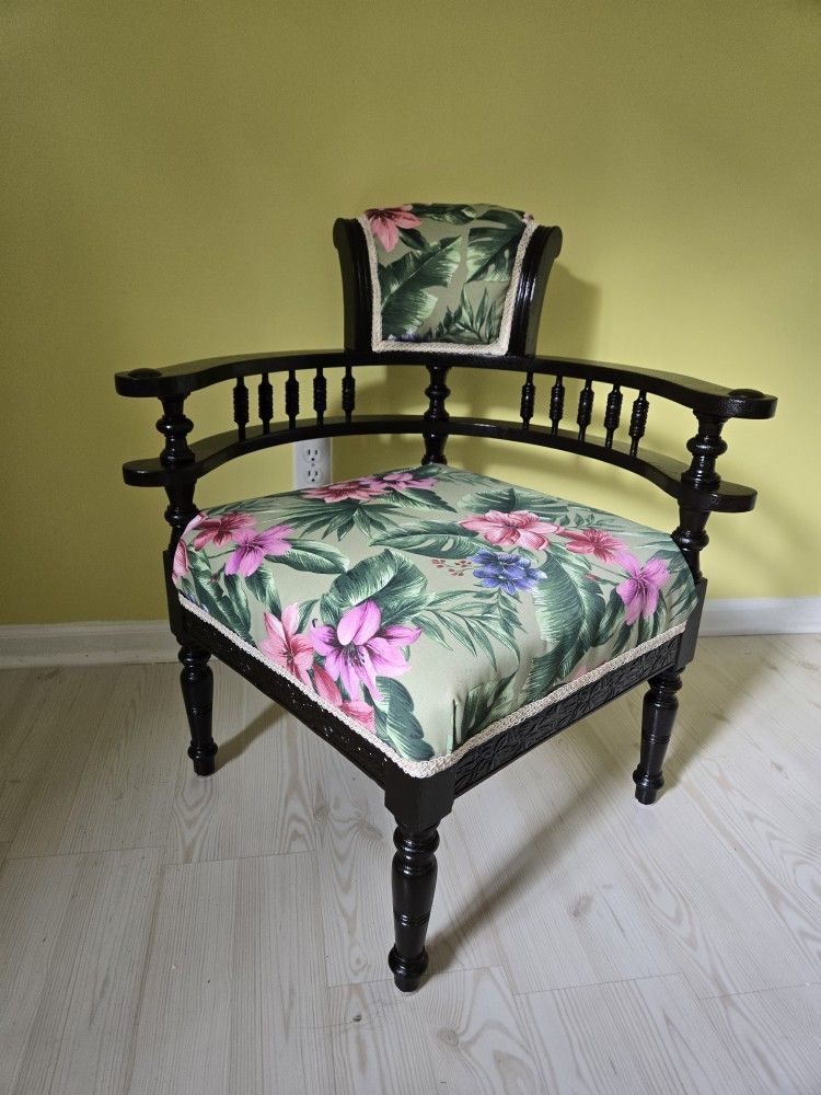 Corner Chair