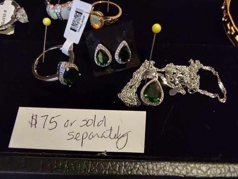 Beautiful Jewelry Set
