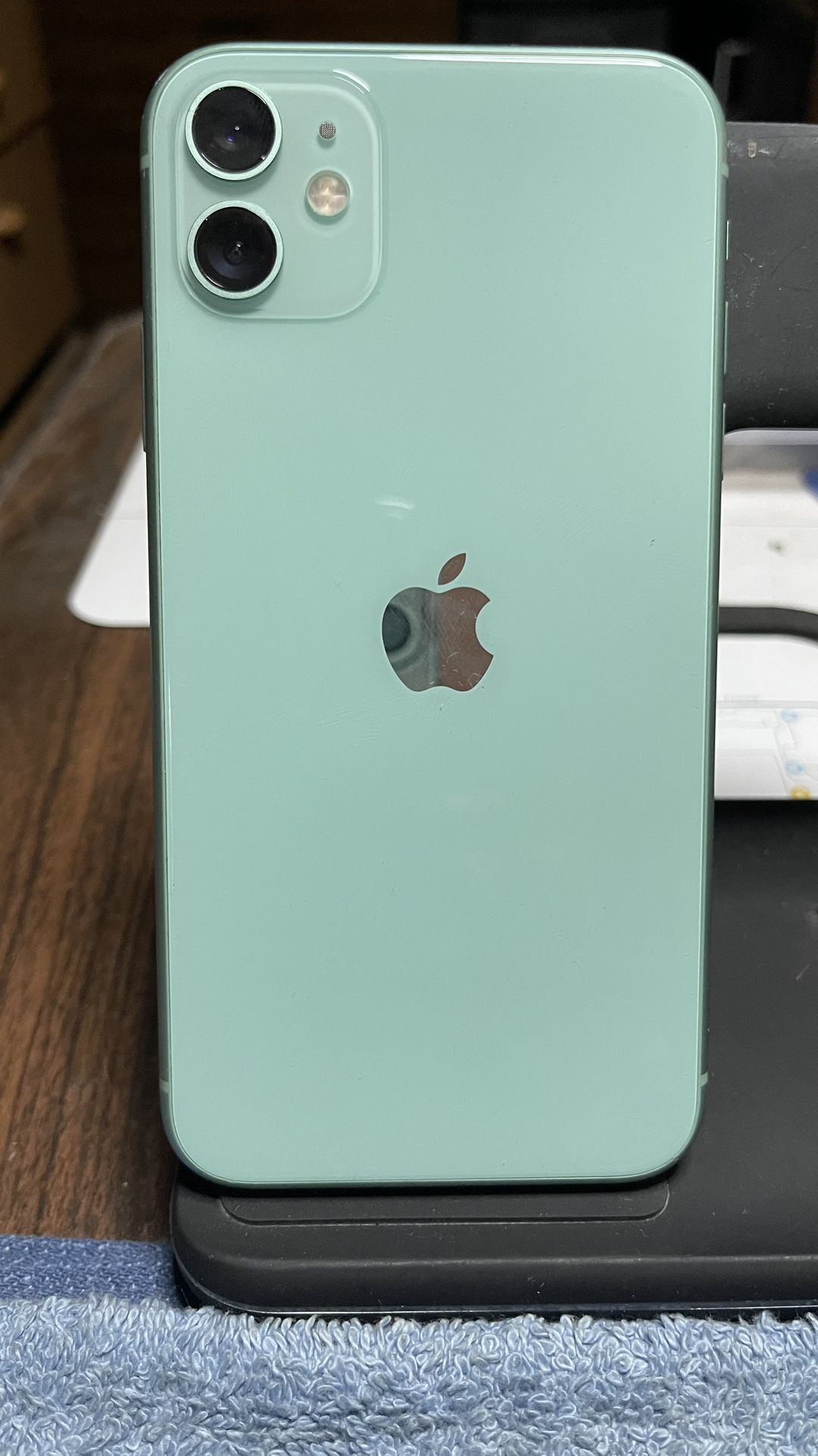Factory Unlocked Green iPhone 11