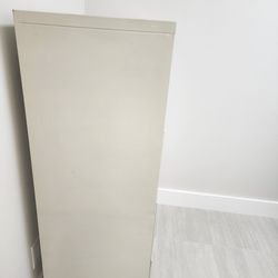 Hon 4 Drawer File Cabinet