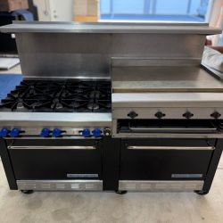 Montague Commercial Gas Range W 6 Burners - Griddle - FREE DELIVERY