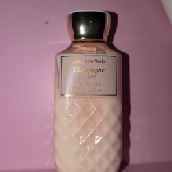 (New) Bath& Body Works Champagne Toast Body Lotion