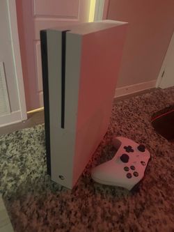 Xbox One S - Used