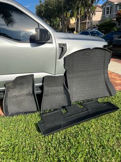 Tesla Model 3 floor mats full set
