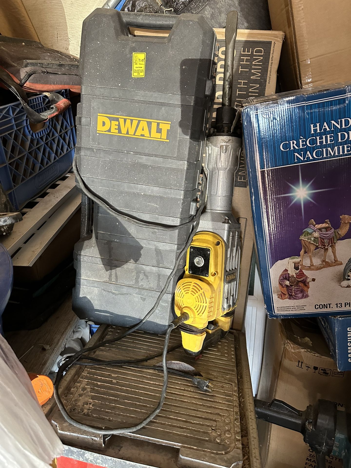 Dewalt Jack Hammer