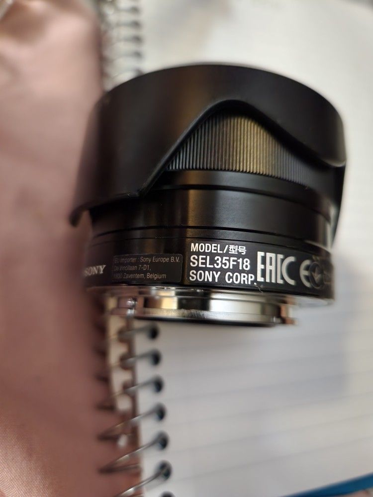 Sony 35mm F1.8, E-mount Lens