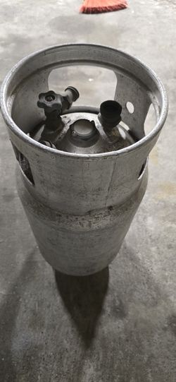 8 Gallon Forklift Propane Tank