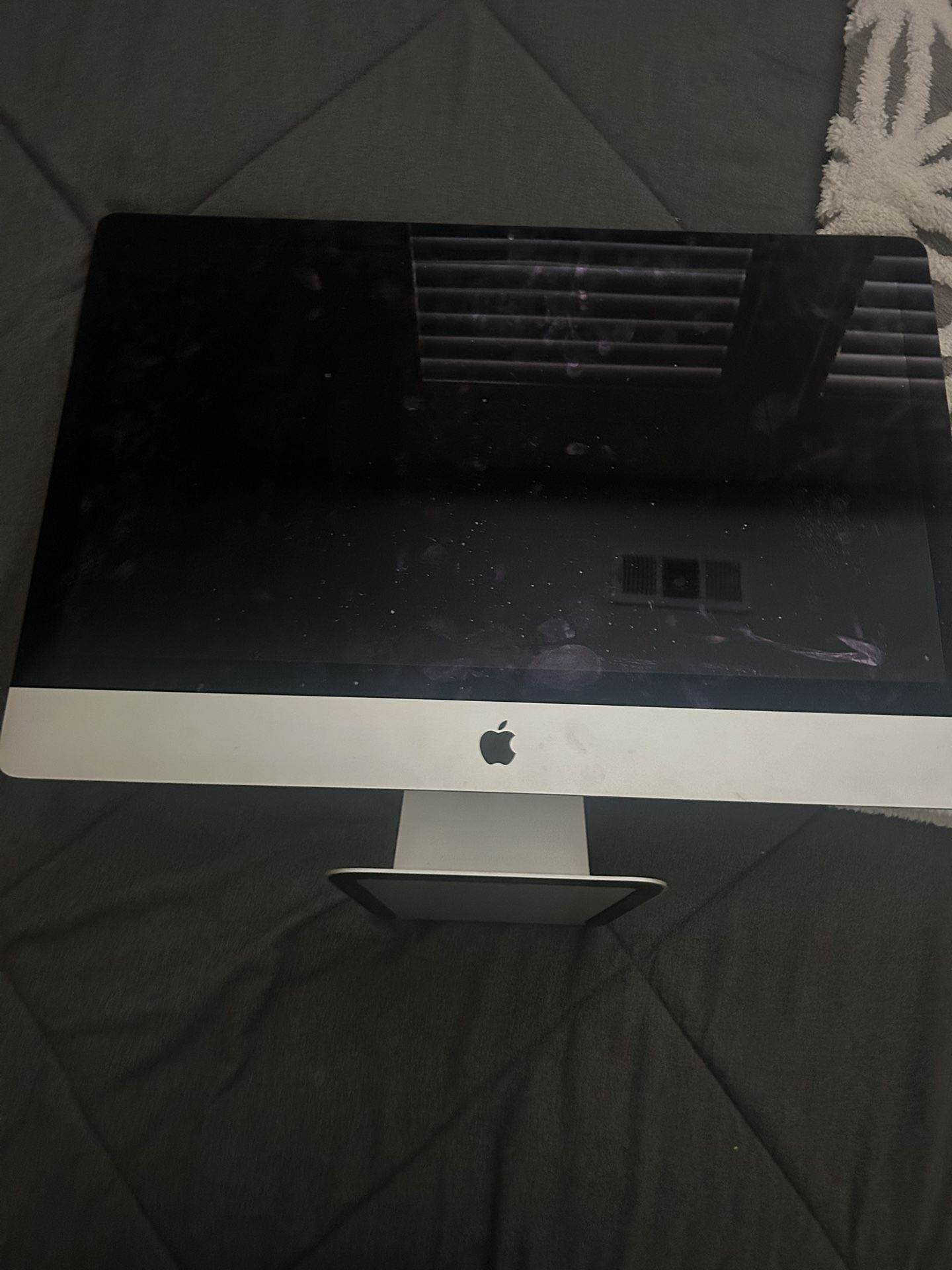 Apple Monitor never touched