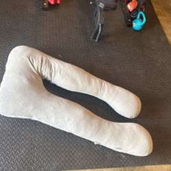 Pregnancy Pillow