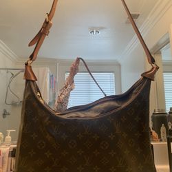Authentic Louis Vuitton 