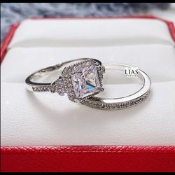 New 18k White Gold Wedding Ring Set 