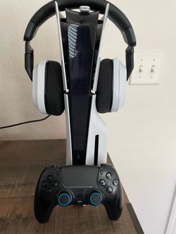 PlayStation 5 BUNDLE - Turtle Beach HeadSet + Controller -Excellent Condition