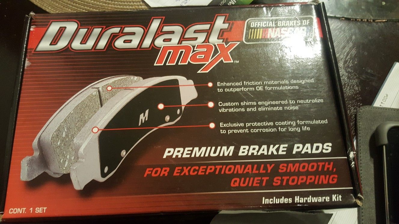Duralast Max Brake pads+brake hardware