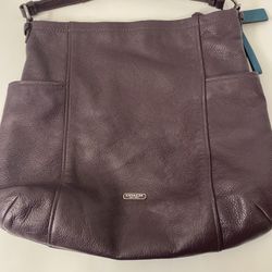 Coach Dark Plum / Wine Pebbled Leather Women’s Shoulder Hobo Bag Tote Handbag Purse