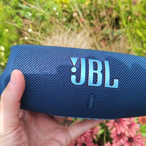 JBL Charge 4 Speaker
