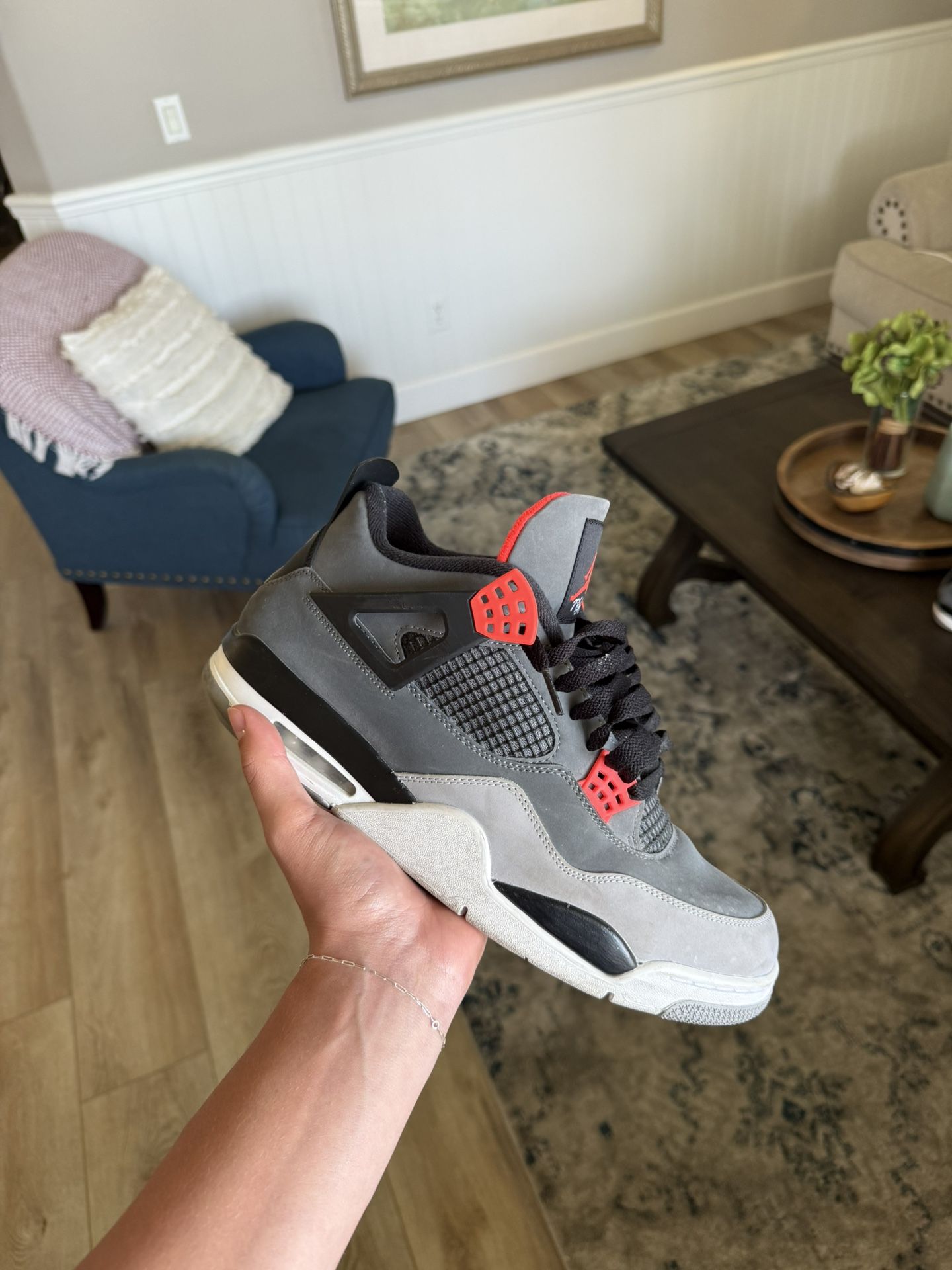 Jordan 4 “Infared” SIZE 12