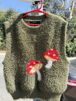Forever 21 Mushroom Sweater vest 