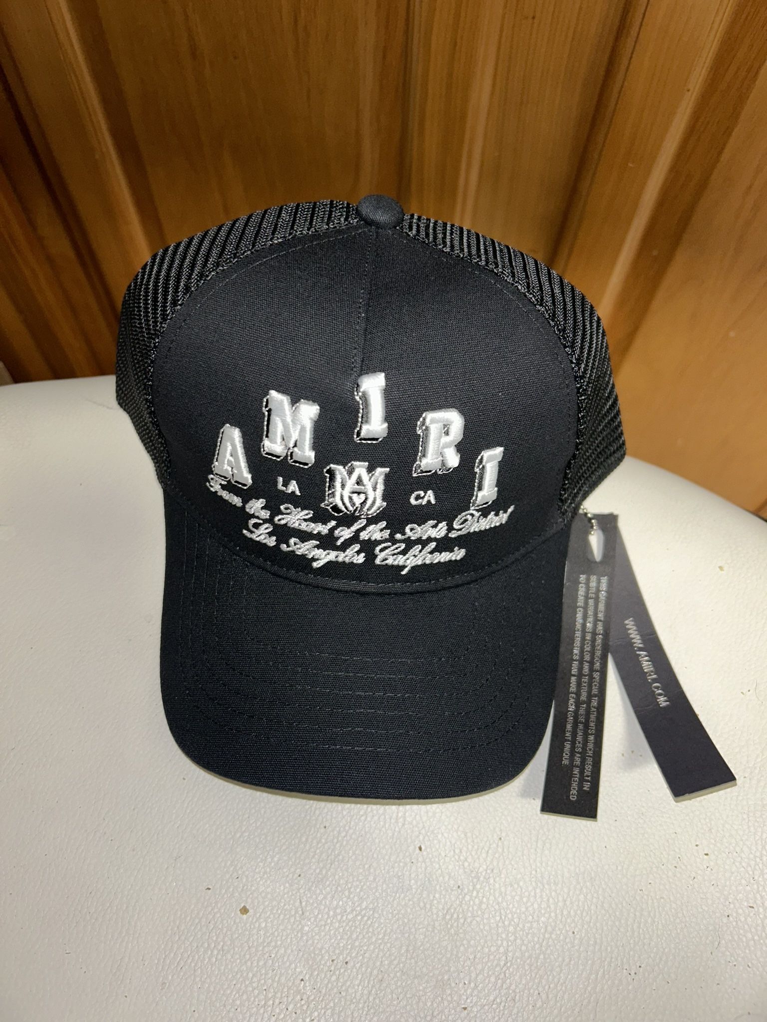 Amiri Hat