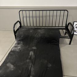 Futon Bed/couch