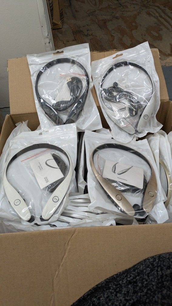 Wireless Headphones Headset Retail $60