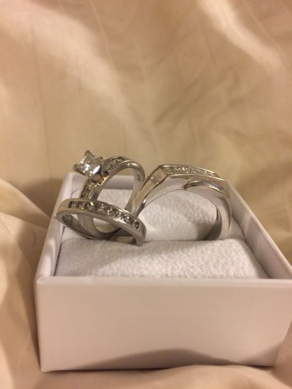 Gorgeous Platinum & White Gold trio wedding set