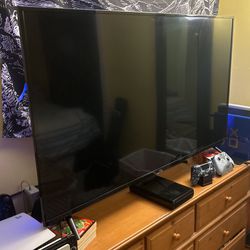 Repairable 55” Inch TCL Roku Tv + Remote 