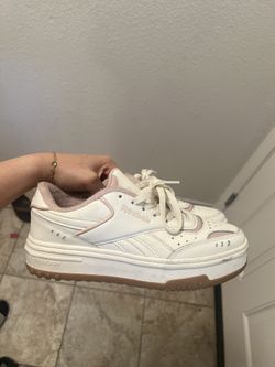 Reeboks size 8