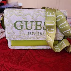 Set De 2 Piezas Bolsa Y Cartera  $85.00