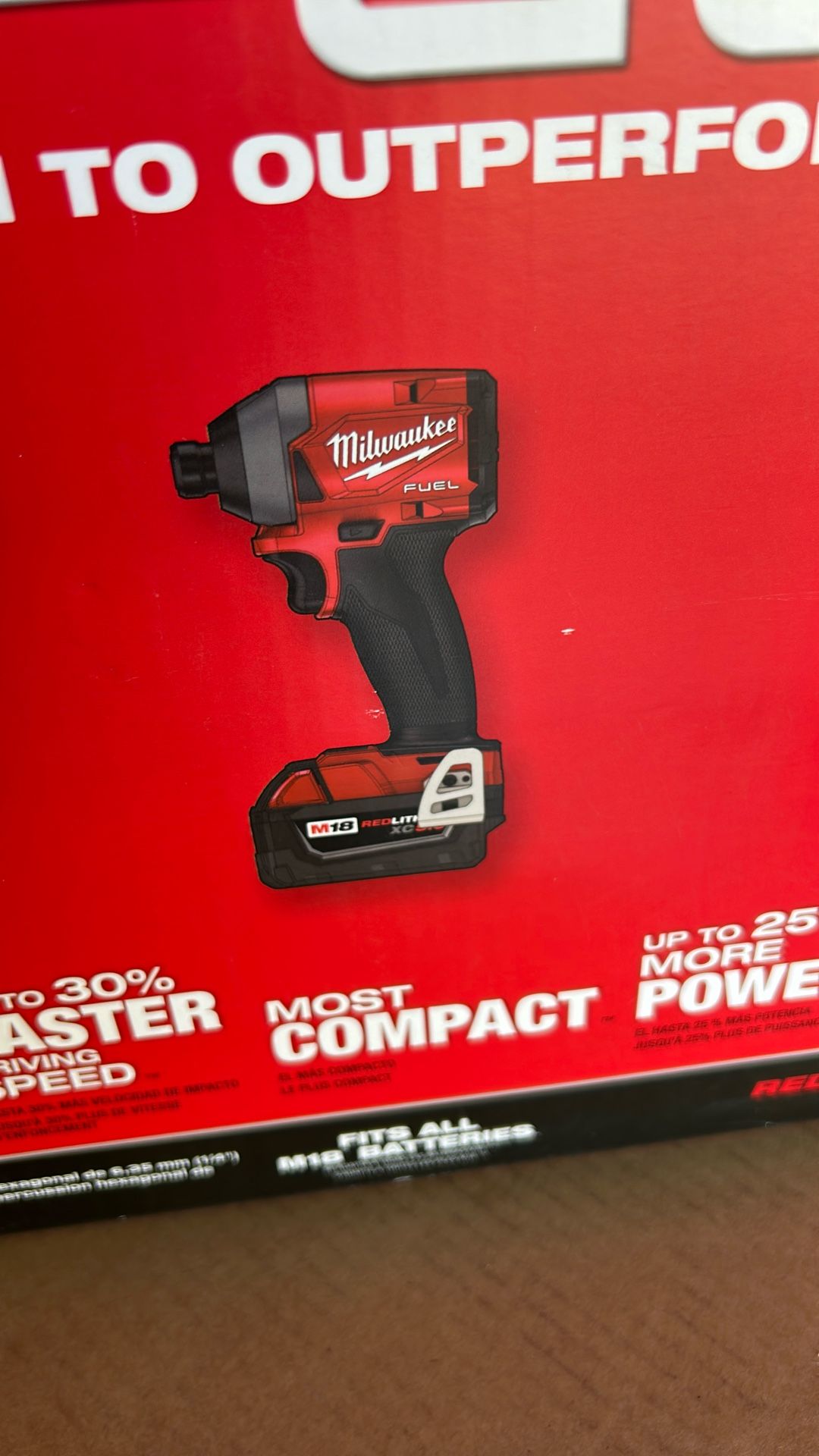 Milwaukee M18 Fuel 1/4” Hex Impact Driver Kit 