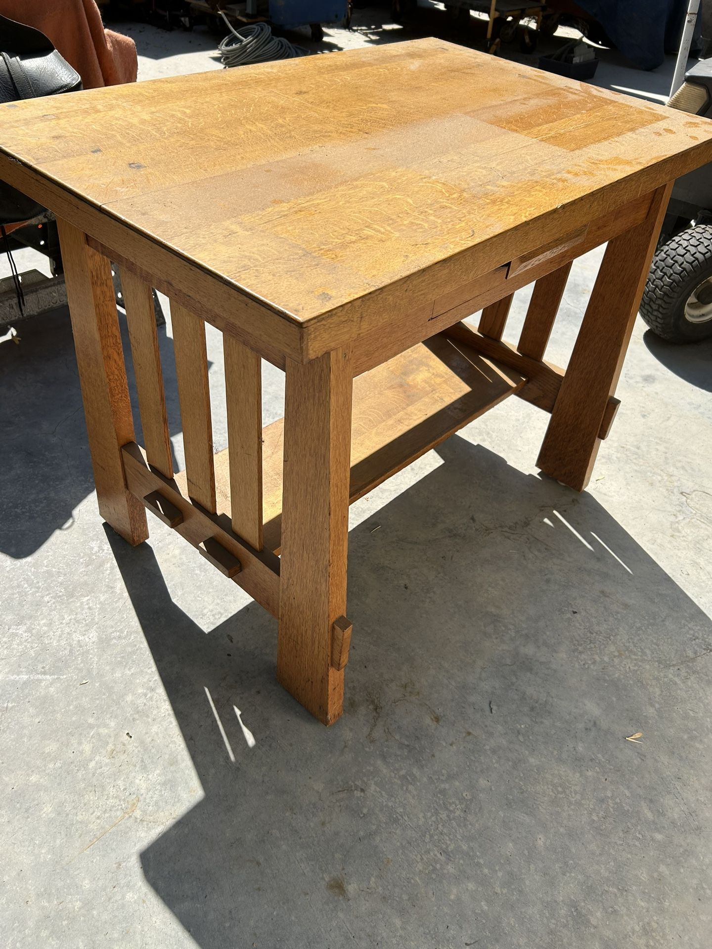 Oak Table