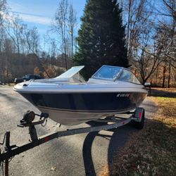 Boat FOR SALE...Need Gone ASAP....