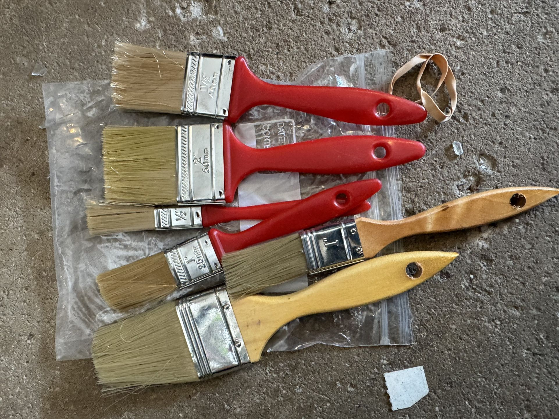 Paint Brushes - Assorted Sizes