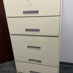 File Cabinet With Lock And Key