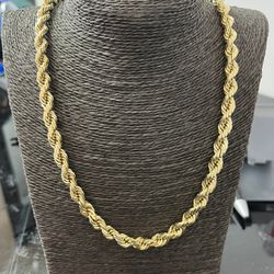 10k Gold SOLID Rope Chain 24inch, 7mm For A Good Price!!