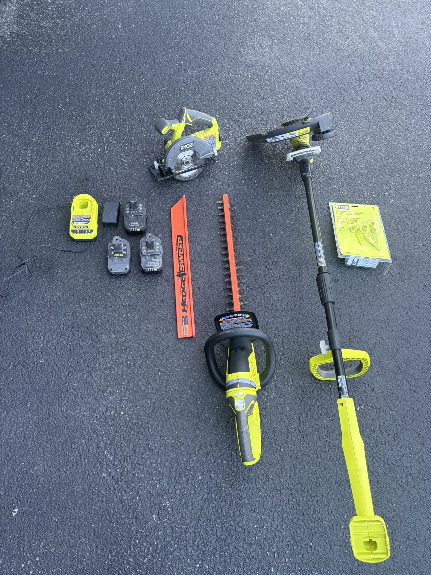 Ryobi 18V Tool Bundle – Hedge Trimmer, Weed Whacker, Circular Saw + 3 Batteries & Charger