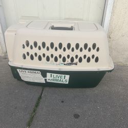 DOG CRATE