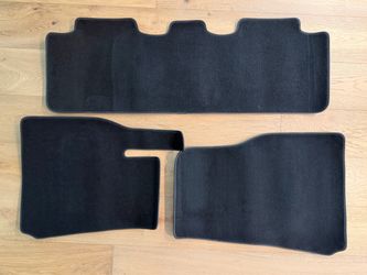 Brand New Tesla Model Y OEM Floor Mats 2021-2024